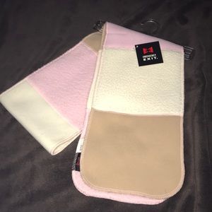 ❄️NWT Pink, Tan, & Cream ColorBlock Fleece Scarf❄️